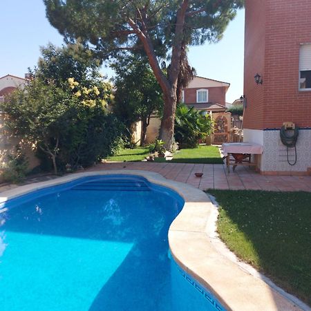 Habitacion,Piscina Y Jardin Azuqueca de Henares Eksteriør billede