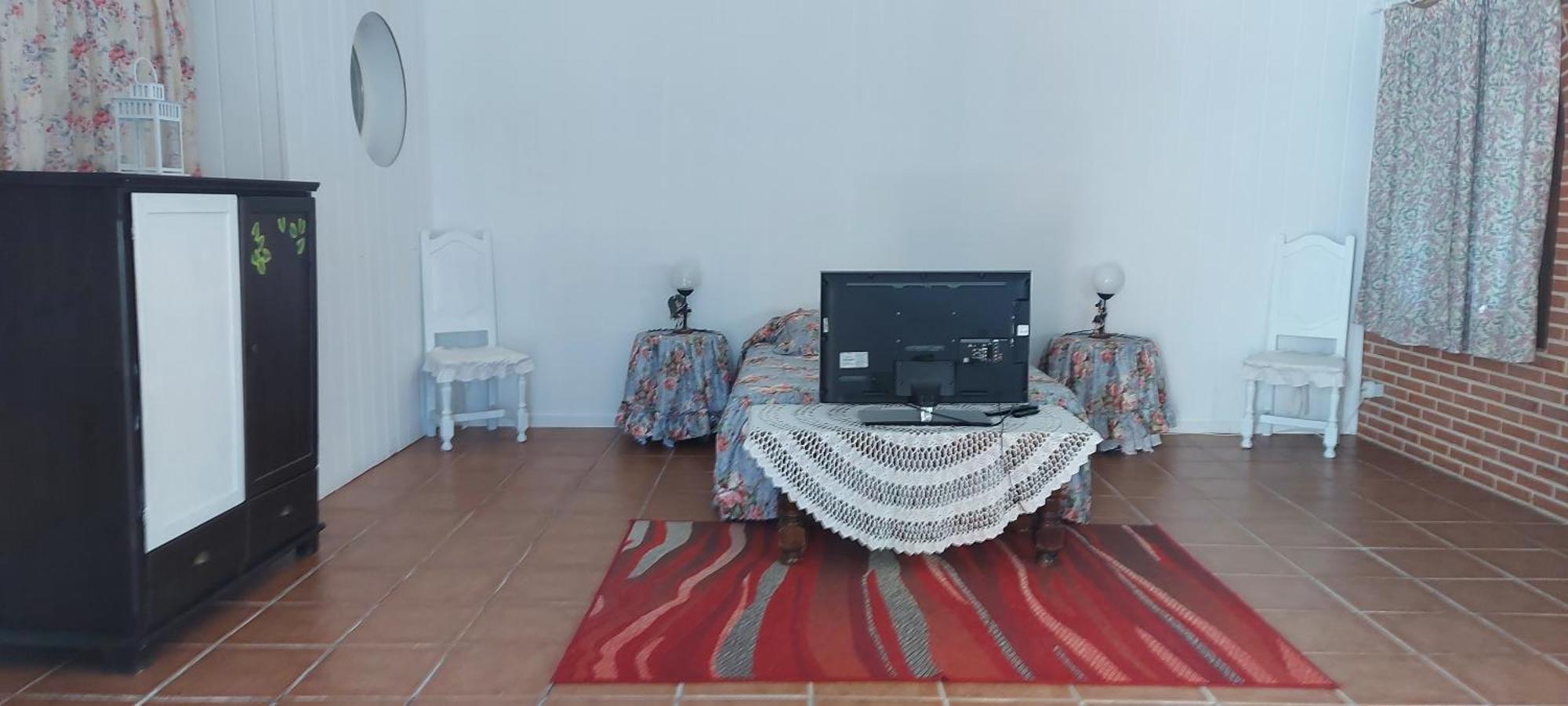 Habitacion,Piscina Y Jardin Azuqueca de Henares Eksteriør billede